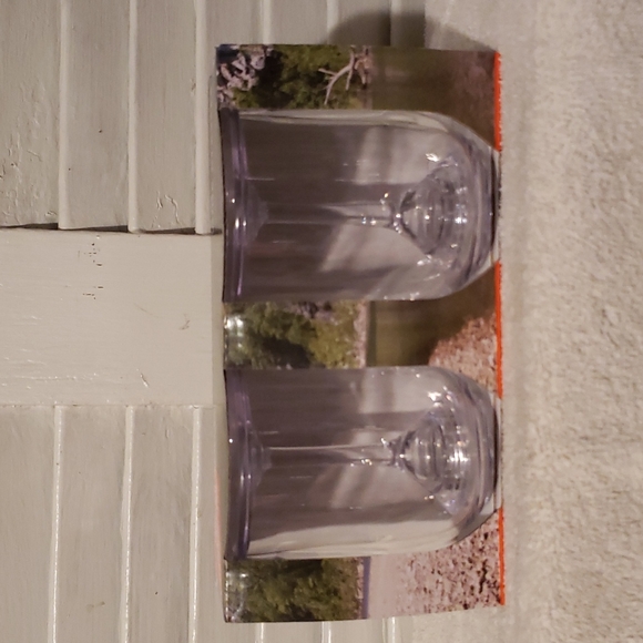 NIB☆ Wine Glasses - Picture 1 of 5